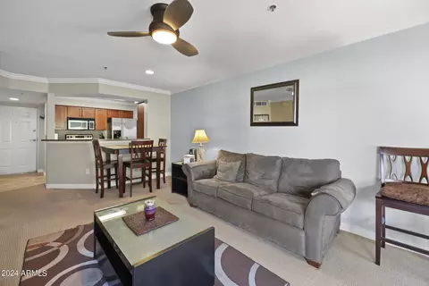 Living - 2025 E Campbell Ave #260, Phoenix, AZ 85016 photo 2 of 3