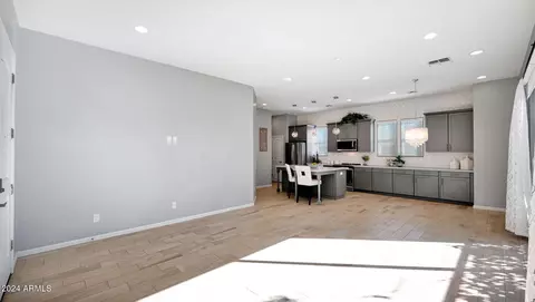 733 E Boca Raton Rd, Phoenix, AZ 85022 photo 13