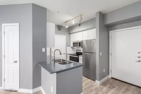 1701 E Colter St #336, Phoenix, AZ 85016 photo 6