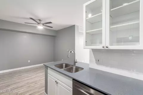 1701 E Colter St #336, Phoenix, AZ 85016 photo 8