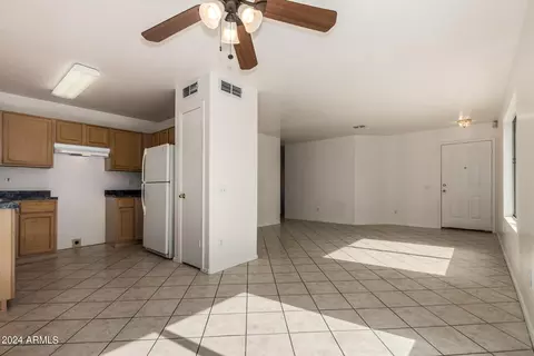 7722 W Lamar Rd, Glendale, AZ 85303 photo 10