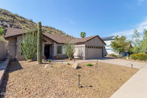 1821 E Behrend Dr, Phoenix, AZ 85024 photo 2