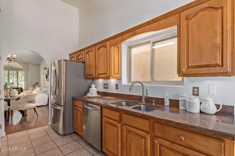 1821 E Behrend Dr, Phoenix, AZ 85024 photo 15