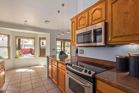 1821 E Behrend Dr, Phoenix, AZ 85024 photo 17