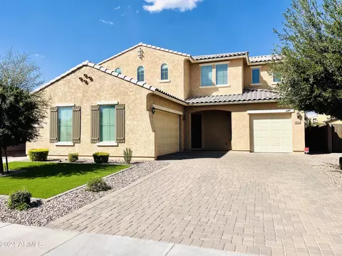 3700 E Carob Dr, Gilbert, AZ 85298