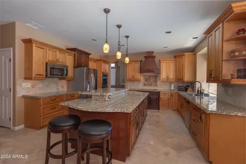Kitchen - 753 E Mountain Sky Ave, Phoenix, AZ 85048 photo 1 of 6