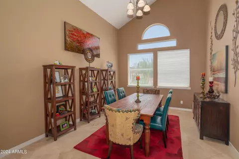 Dining - 753 E Mountain Sky Ave, Phoenix, AZ 85048 photo 1 of 4