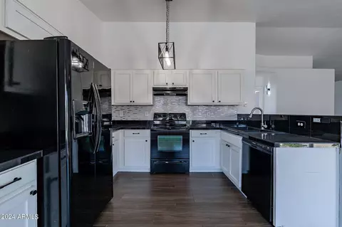 2254 E San Tan Dr, Gilbert, AZ 85296 photo 9