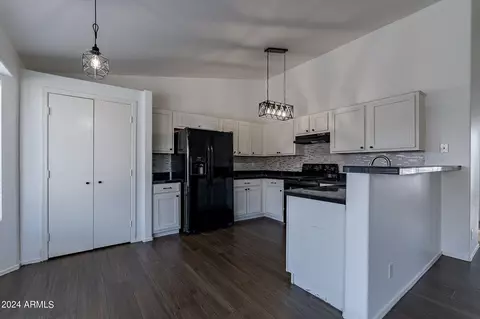 2254 E San Tan Dr, Gilbert, AZ 85296 photo 10