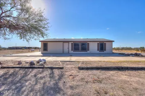 8926 N Thunderbird Rd, Maricopa, AZ 85139