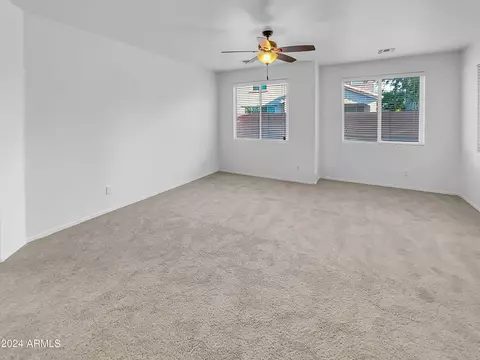 2199 E Gillcrest Rd, Gilbert, AZ 85298 photo 26