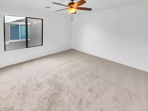 2199 E Gillcrest Rd, Gilbert, AZ 85298 photo 3