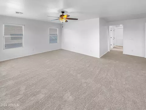 2199 E Gillcrest Rd, Gilbert, AZ 85298 photo 8