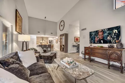 2569 E Georgia Ave, Phoenix, AZ 85016 photo 7