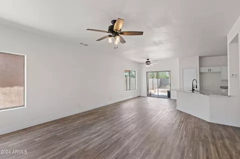 91 3rd Ave W, Buckeye, AZ 85326 photo 8