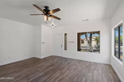 91 3rd Ave W, Buckeye, AZ 85326 photo 7