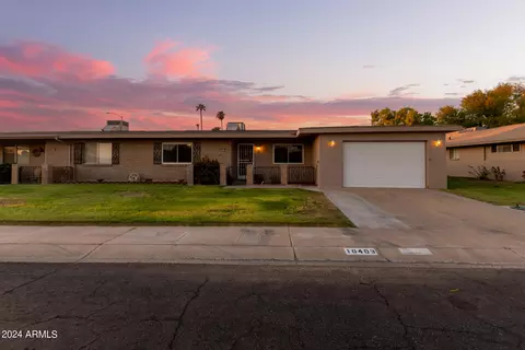10403 W Roundelay Cir, Sun City, AZ 85351