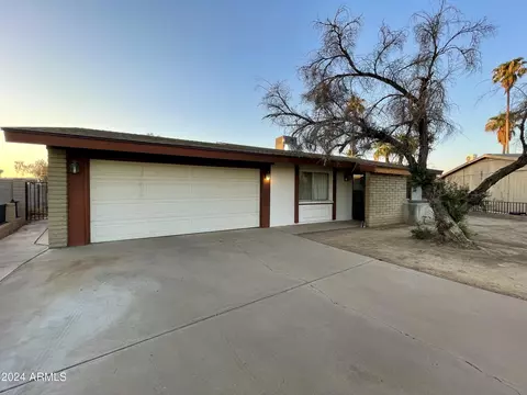 8232 W Montecito Ave, Phoenix, AZ 85033