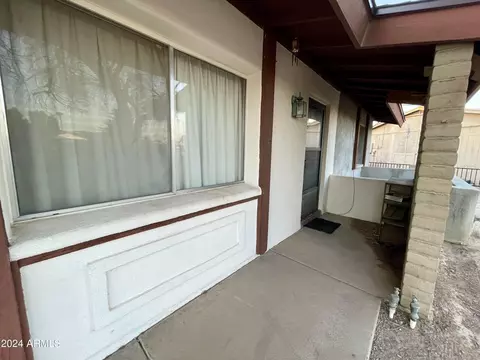 8232 W Montecito Ave, Phoenix, AZ 85033 photo 11