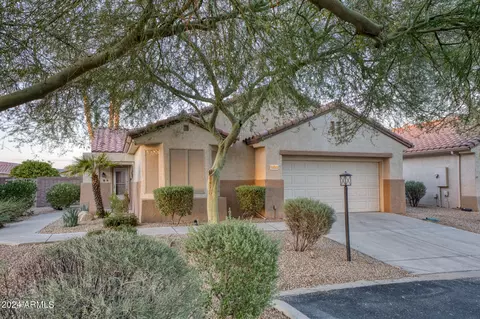 15543 W Coral Pointe Dr, Surprise, AZ 85374
