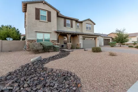 2846 E Turnberry Dr, Gilbert, AZ 85298 photo 3