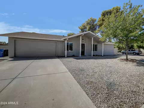 4515 E Arapahoe St, Phoenix, AZ 85044 photo 8