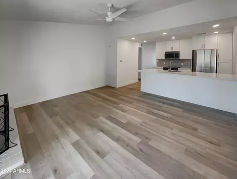 4515 E Arapahoe St, Phoenix, AZ 85044 photo 13