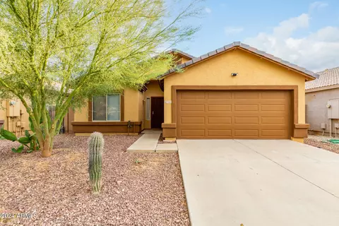 7355 W Raymond St, Phoenix, AZ 85043