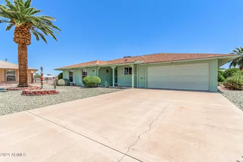 15619 N 105th Dr, Sun City, AZ 85351