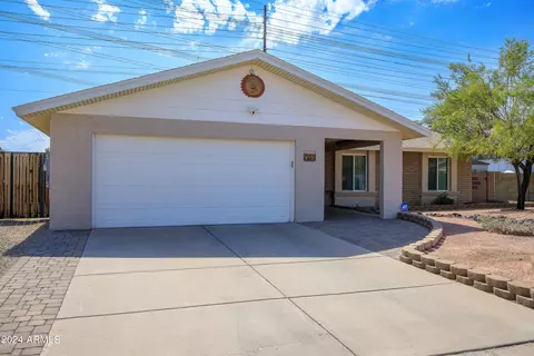 737 W Peralta Ave, Mesa, AZ 85210