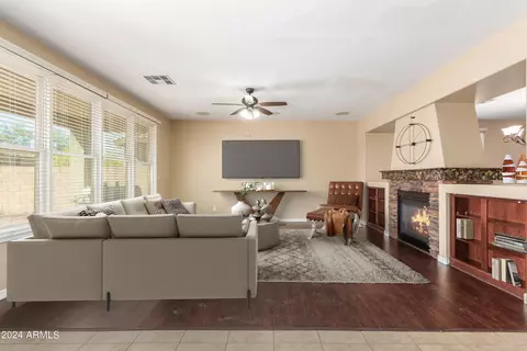 4145 W Saint Kateri Dr, Phoenix, AZ 85041