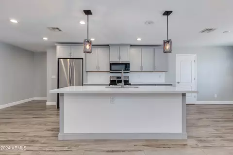 1307 W Elm St, Phoenix, AZ 85013 photo 7