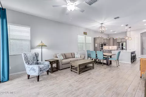 3476 E Pinto Dr, Gilbert, AZ 85296 photo 9