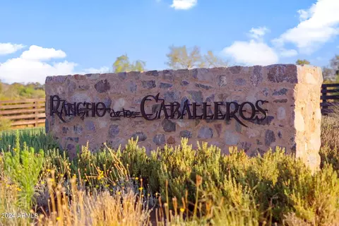 2080 W Condor Rd, Wickenburg, AZ 85390