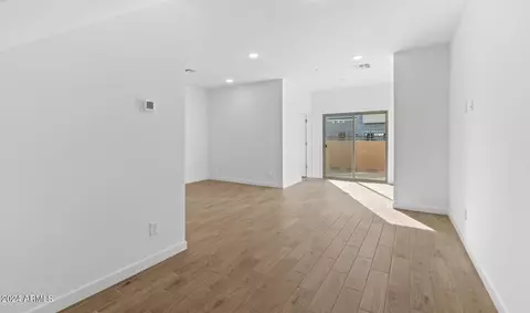 2829 W White Feather Ln, Phoenix, AZ 85085 photo 7