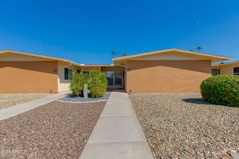 10822 W Santa Fe Dr, Sun City, AZ 85351