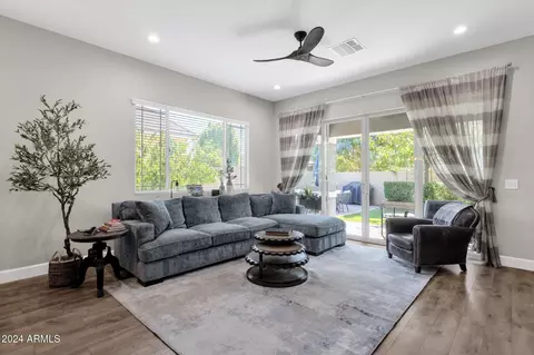 3055 E Austin Dr, Gilbert, AZ 85296 photo 14