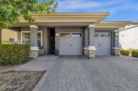 3055 E Austin Dr, Gilbert, AZ 85296 photo 3