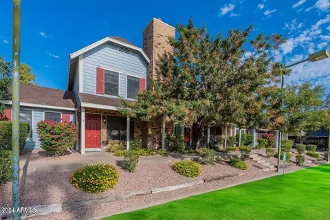 9831 S 48th Way #5, Phoenix, AZ 85044