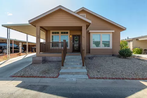 8601 N 103rd Ave #24, Peoria, AZ 85345