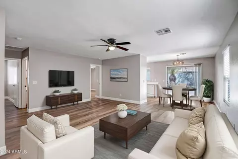 13488 W Canyon Creek Dr, Surprise, AZ 85374