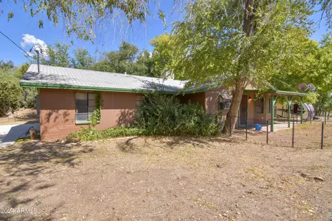 12380 E Stagecoach Rd, Mayer, AZ 86333 photo 2