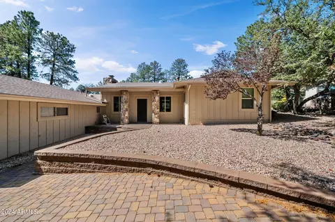 1530 Roadrunner -- N, Prescott, AZ 86303