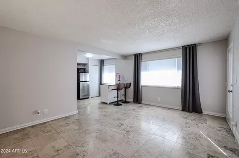 8210 E Garfield St #K210, Scottsdale, AZ 85257