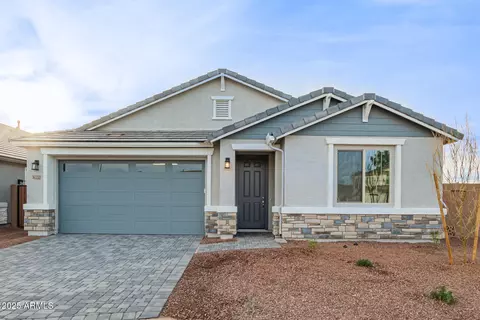 8332 N 54th Ln, Glendale, AZ 85302