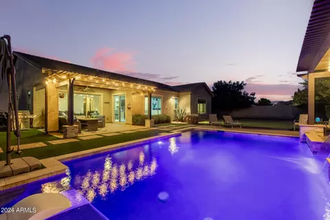 10551 E Diffraction Ave, Mesa, AZ 85212