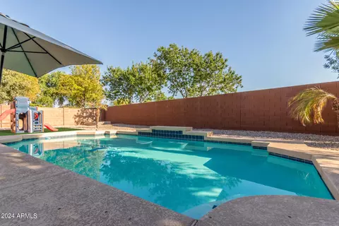 1251 E Parkview Dr, Gilbert, AZ 85295 photo 6
