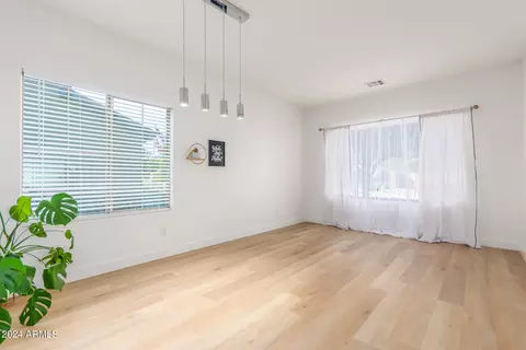 1251 E Parkview Dr, Gilbert, AZ 85295 photo 9