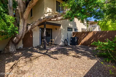 2201 E Pinchot Ave #9, Phoenix, AZ 85016 photo 25