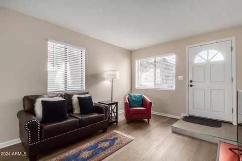 2201 E Pinchot Ave #9, Phoenix, AZ 85016 photo 5